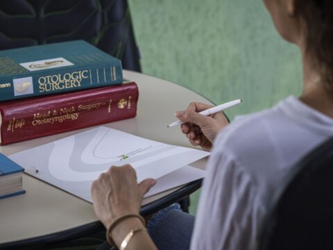 Especialização - Instituto de Otorrino